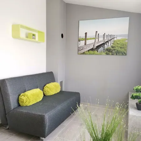 Regi * Μεντουλίν